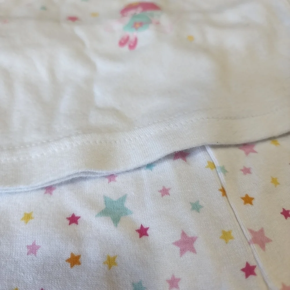 Carter's Pink and white short sleeve and shorts pajama set Size 12 mo NWOT